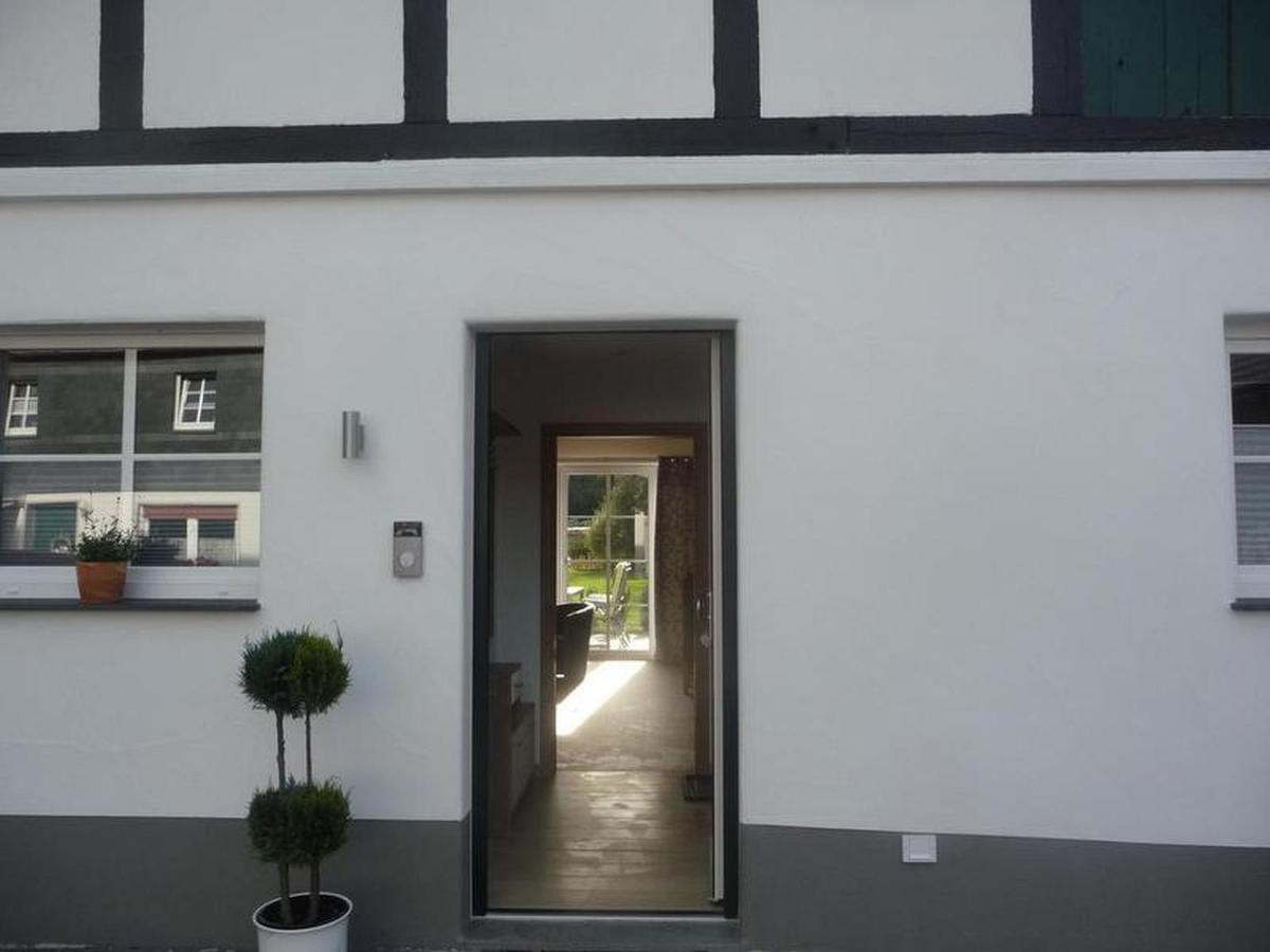 Ferienwohnungen Baust im Mühlental Eslohe Exterior foto